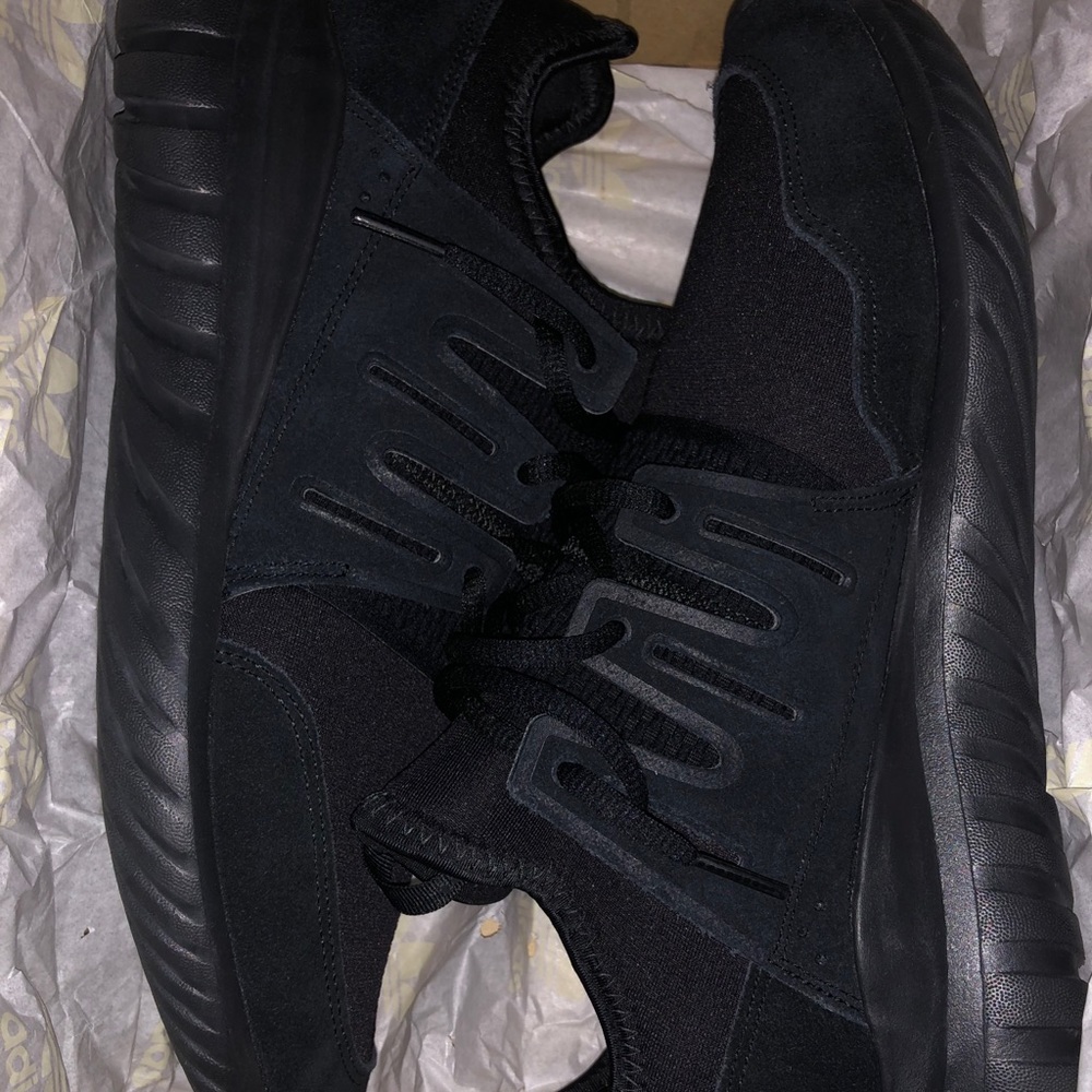 Tubular Radial Adidas